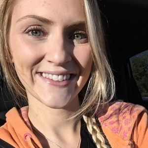 Meet your Posher, Sheila